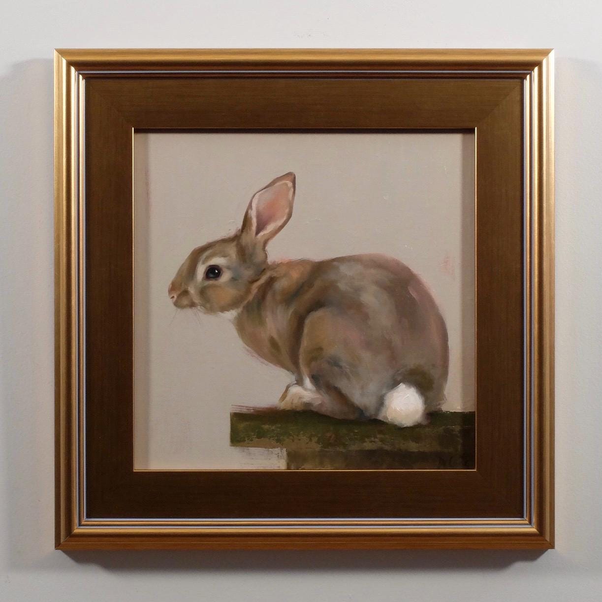 Gizmo bunny in gold plein-air frame